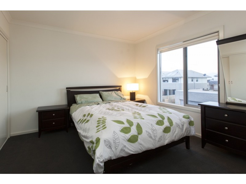 21 Mercer Lane, Point Cook VIC 3030