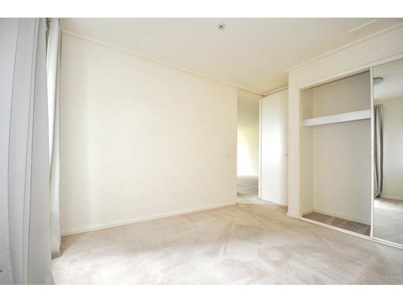 REF 20842/163 City Road, Southbank VIC 3006