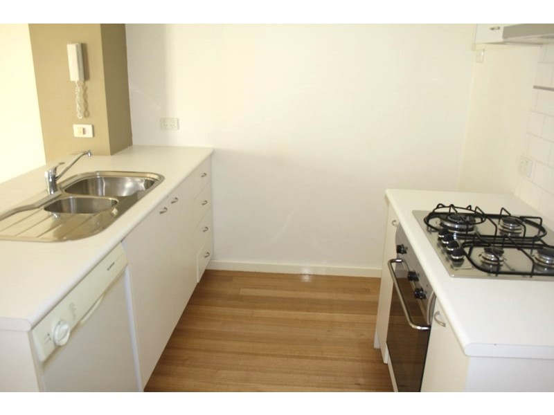 REF 20847/148 Wells Street, South Melbourne VIC 3205