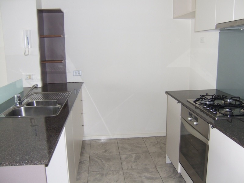 REF 20848/88 Kavanagh Street, Southbank VIC 3006