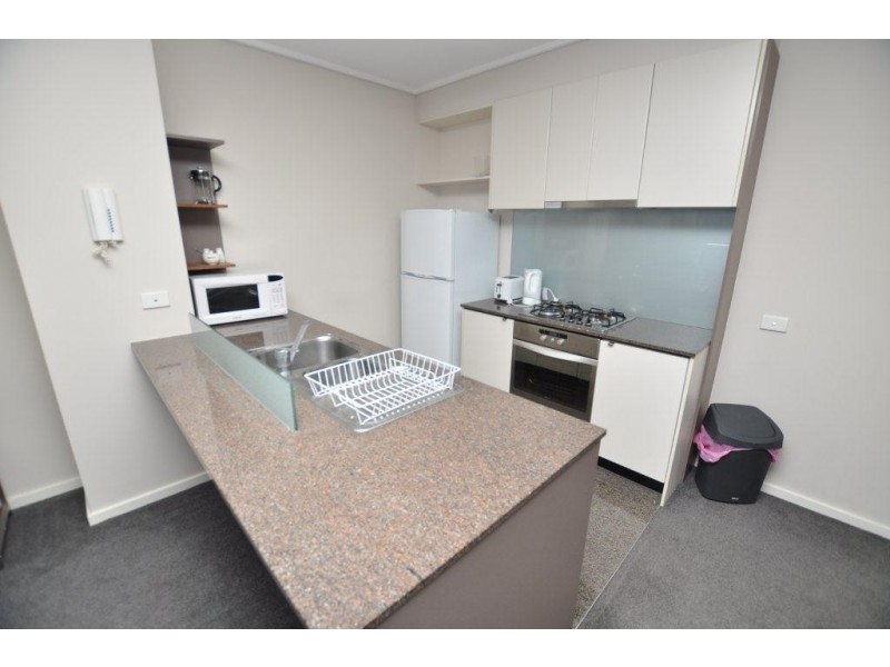 REF 20734/173 City Road, Southbank VIC 3006