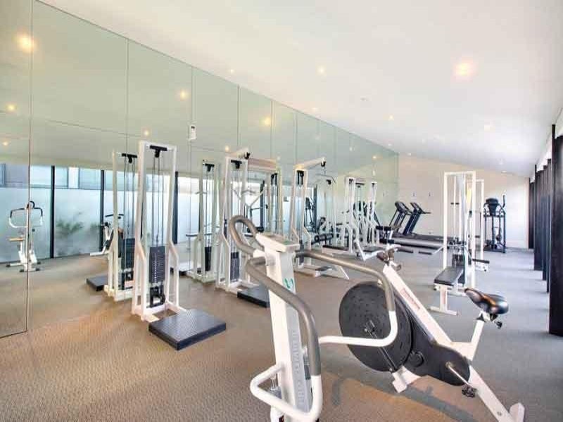 REF 20857/100 Kavanagh Street, Southbank VIC 3006