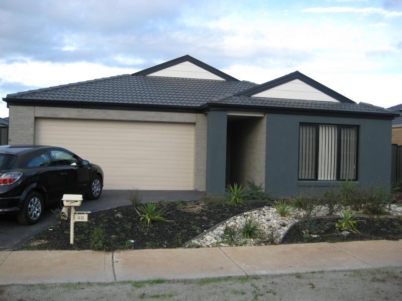 40 Danfield Drive, Tarneit VIC 3029