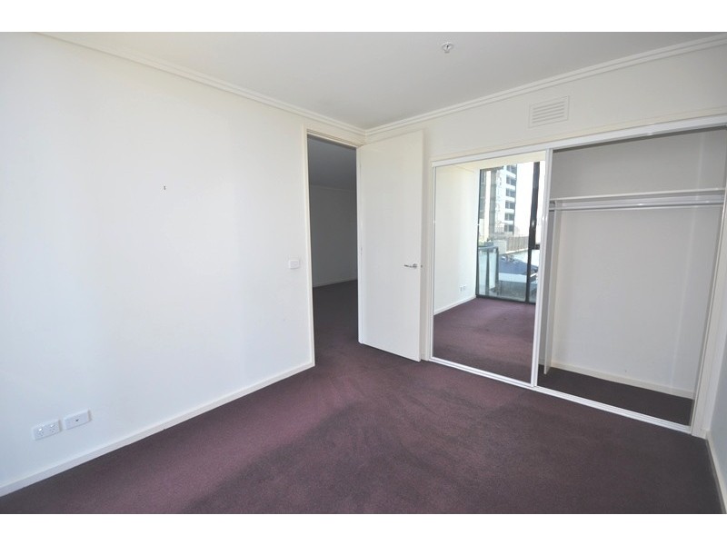 REF 20860/88 Kavanagh Street, Southbank VIC 3006