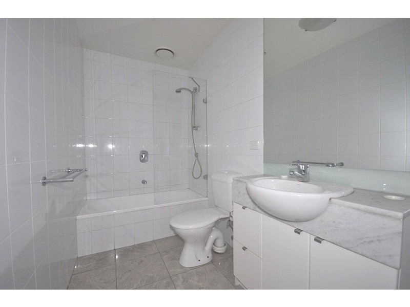 REF 20860/88 Kavanagh Street, Southbank VIC 3006