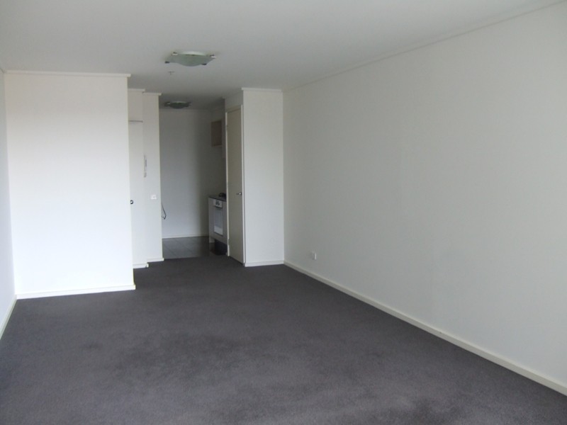 REF 20863/173 City Road, Southbank VIC 3006