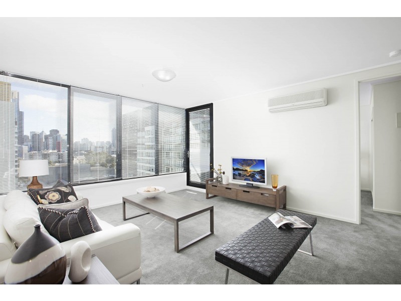 902/28 Bank Street, South Melbourne VIC 3205