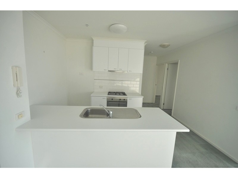 REF 20868/79 Whiteman Street, Southbank VIC 3006