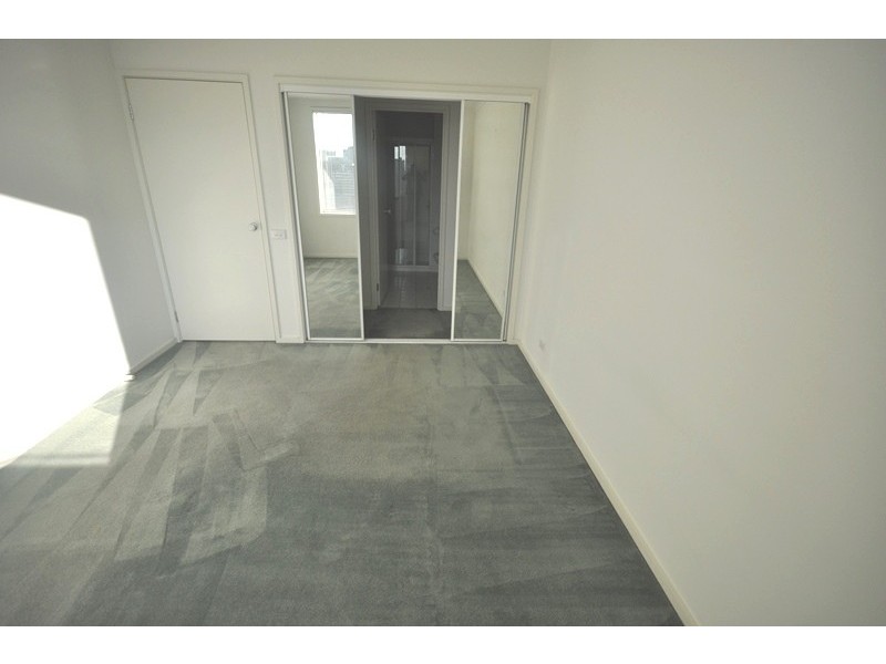 REF 20868/79 Whiteman Street, Southbank VIC 3006