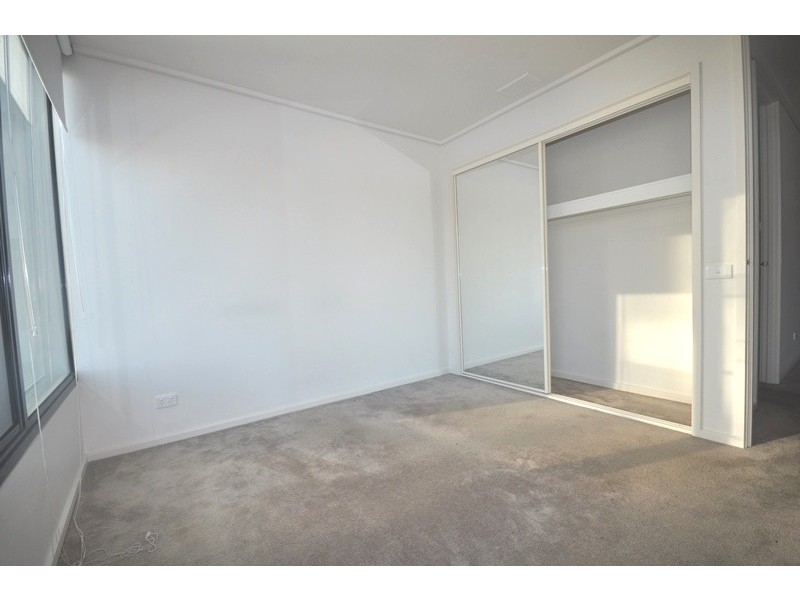 REF 20870/163 City Road, Southbank VIC 3006