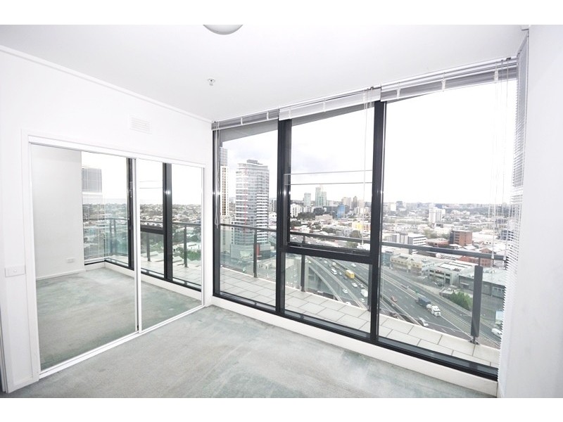 REF 20872/99 Whiteman Street, Southbank VIC 3006