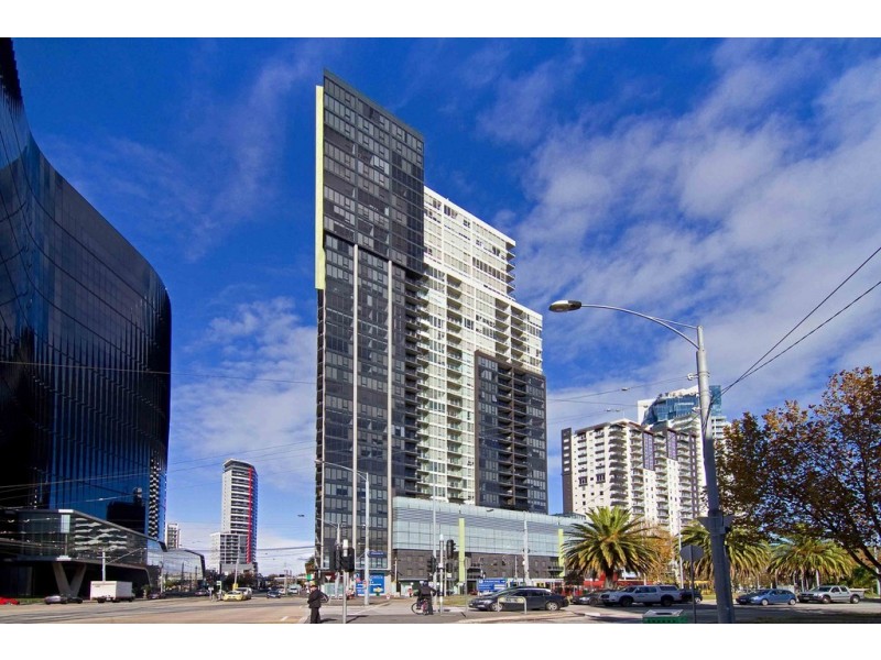 REF 20876/63 Whiteman Street, Southbank VIC 3006