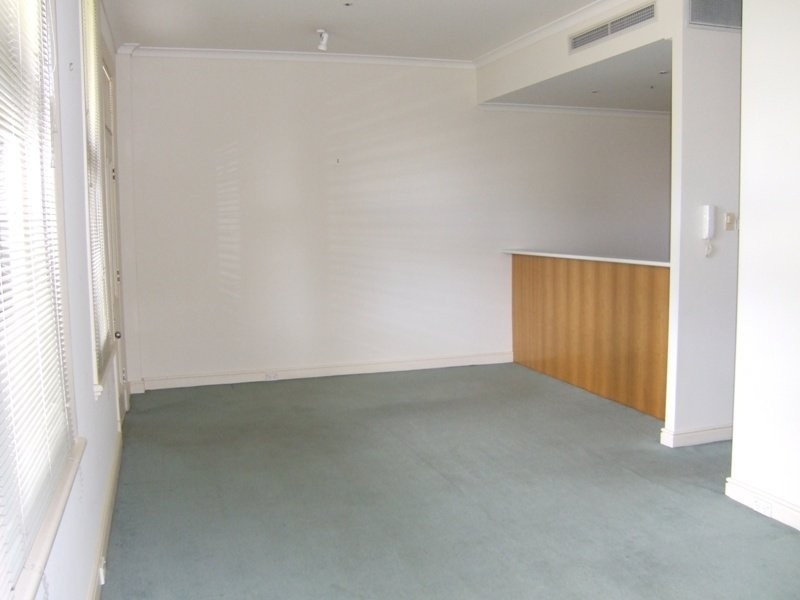 70 Wiltshire Drive, Kew VIC 3101