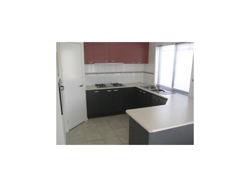 12 Firetail Close, Williams Landing VIC 3027