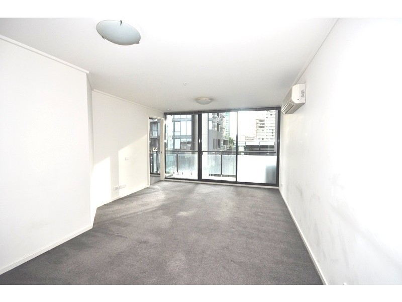 REF 20884/100 Kavanagh Street, Southbank VIC 3006