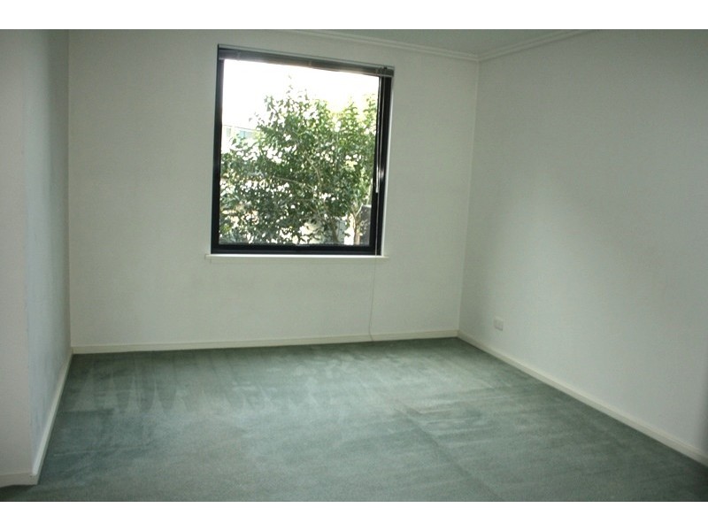 REF 20887/38 Bank Street, South Melbourne VIC 3205