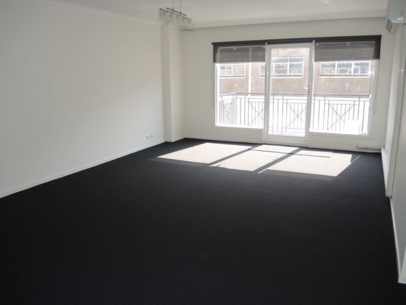 REF 20889/161 Sturt Street, Southbank VIC 3006