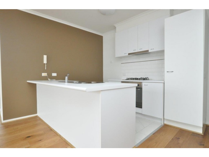 REF 20890/39 Dorcas Street, South Melbourne VIC 3205