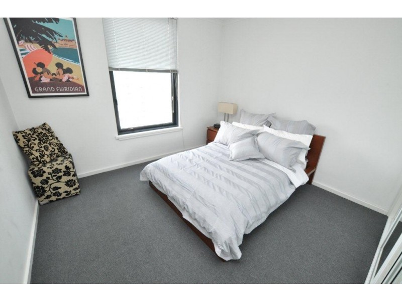 REF 20891/148 Wells Street, South Melbourne VIC 3205