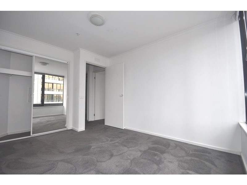 REF 20893/38 Kavanagh Street, Southbank VIC 3006