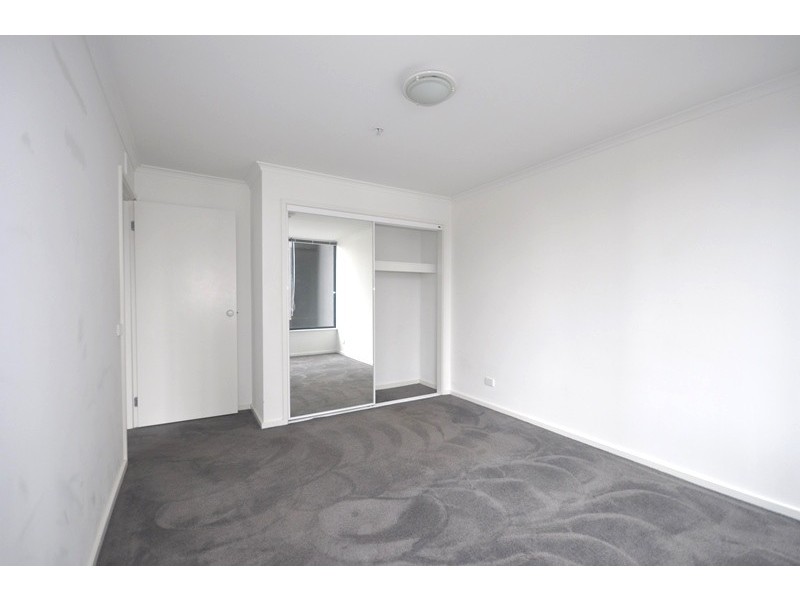 REF 20893/38 Kavanagh Street, Southbank VIC 3006