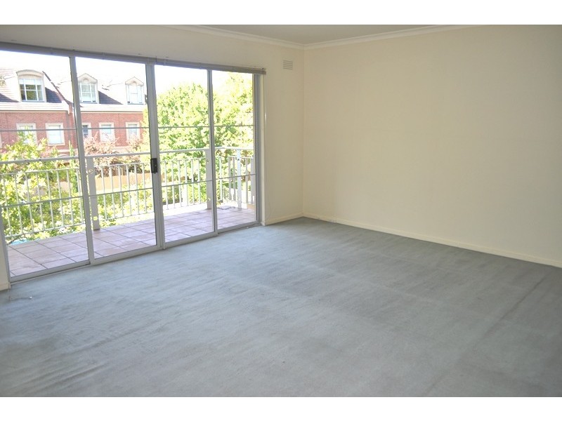 REF 20895/8 Perth Street, Prahran VIC 3181