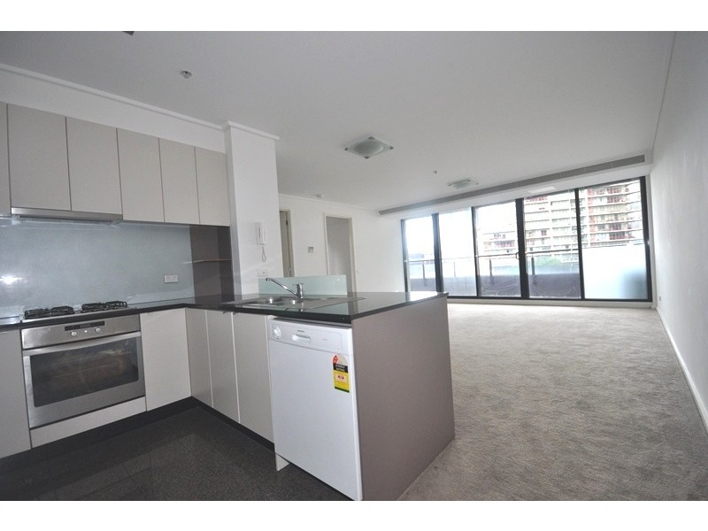 REF 20896/173 City Road, Southbank VIC 3006