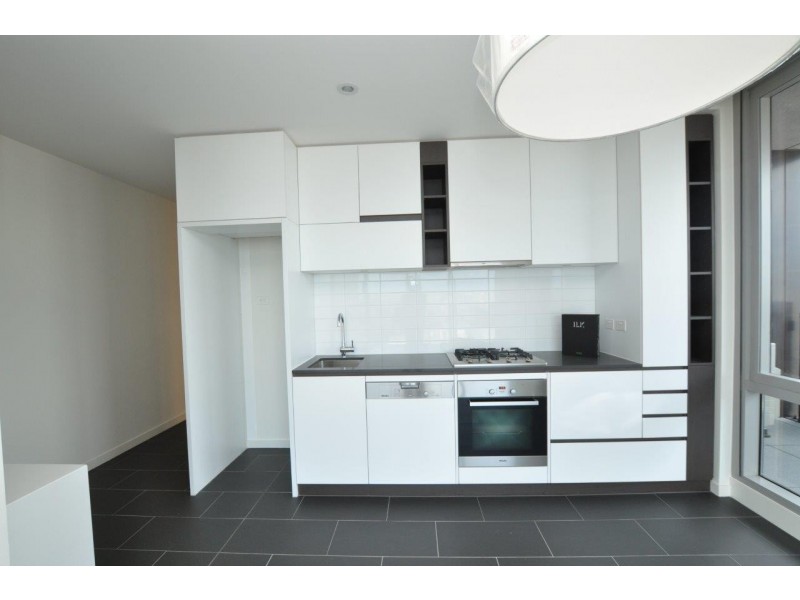 1305/229 Toorak Road, South Yarra VIC 3141