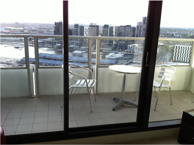2608B/100 Harbour Esplanade, Docklands VIC 3008