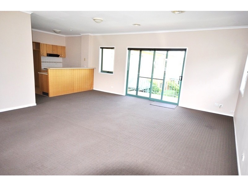 REF 20906/19 Vaughan Crescent, Kew VIC 3101