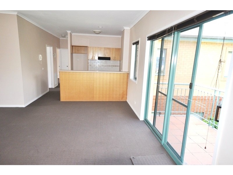 REF 20906/19 Vaughan Crescent, Kew VIC 3101