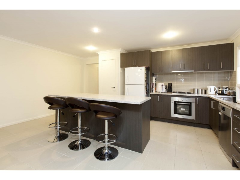 44 Mowbray Drive, Point Cook VIC 3030