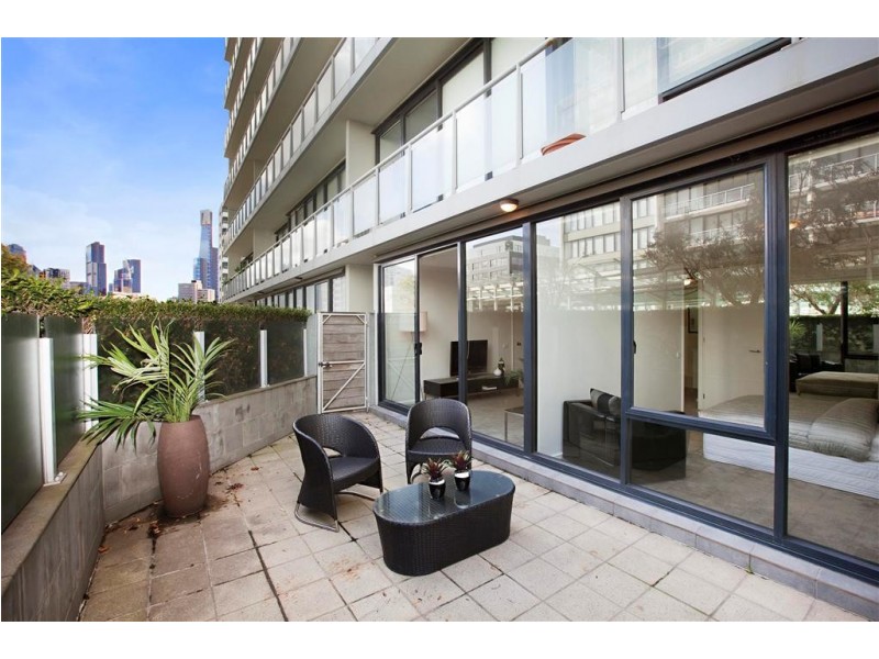 REF 20911/63 Dorcas Street, South Melbourne VIC 3205