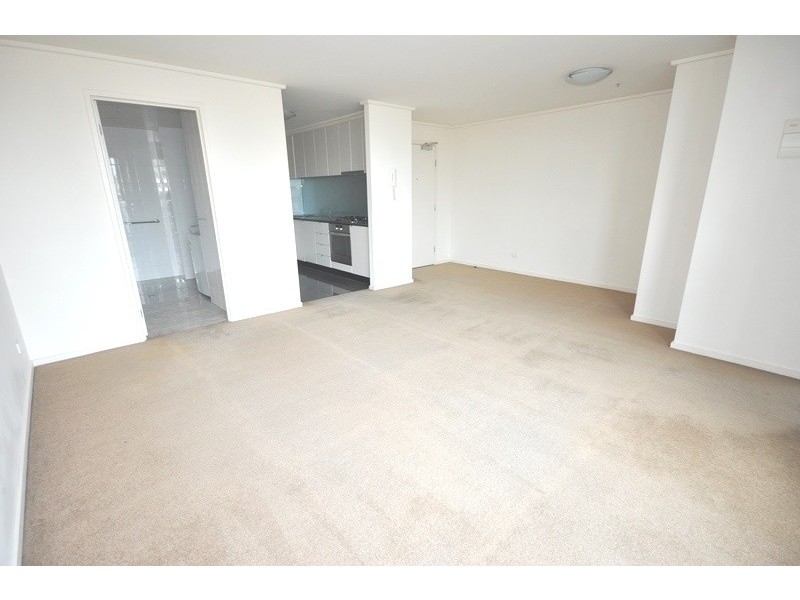 REF 20914/100 Kavanagh Street, Southbank VIC 3006