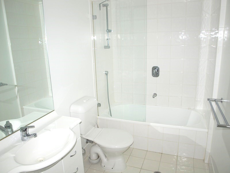 REF 20923/668 Bourke Street, Melbourne VIC 3000