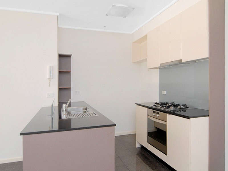 REF 20937/173 City Road, Southbank VIC 3006