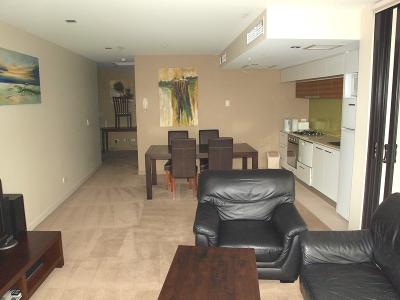 1913/100 Harbour Esplanade, Docklands VIC 3008