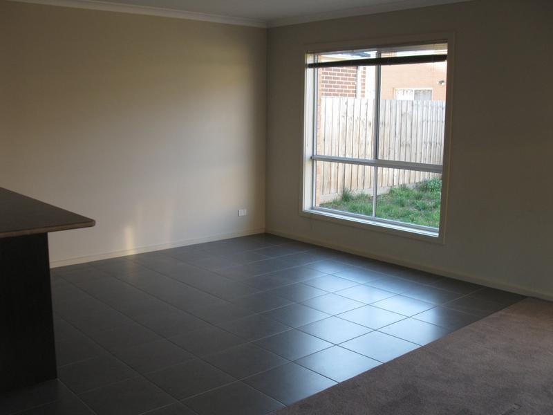 14 Skein Street, Point Cook VIC 3030