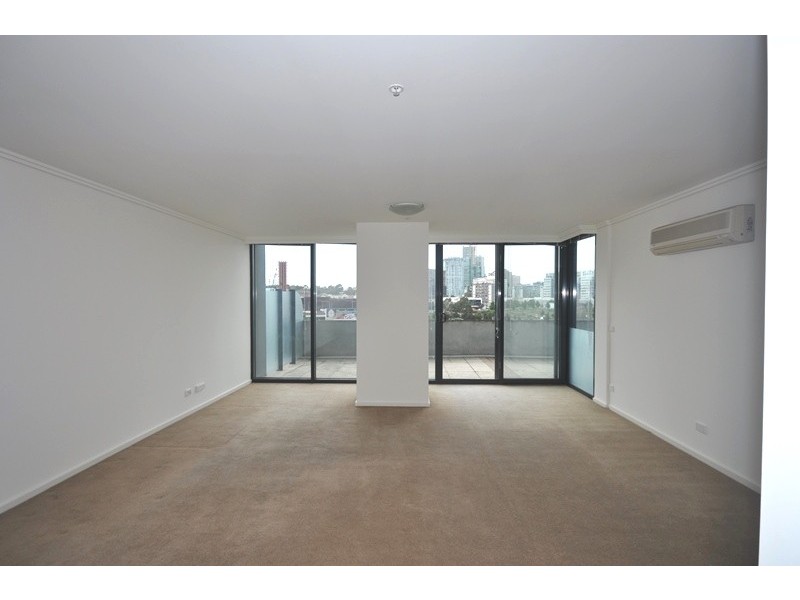 REF 20950/88 Kavanagh Street, Southbank VIC 3006