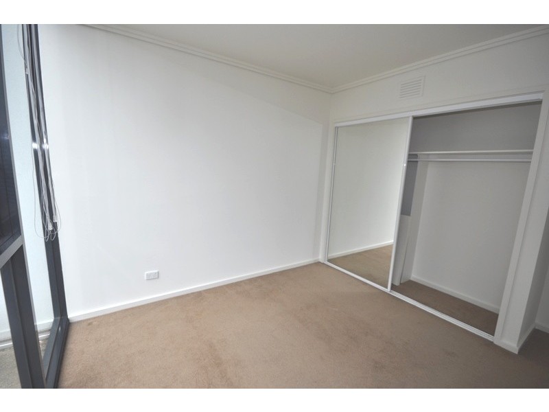 REF 20950/88 Kavanagh Street, Southbank VIC 3006