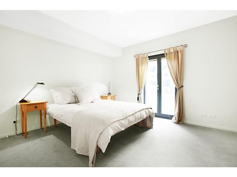 17/1 Riverside Quay, Southbank VIC 3006