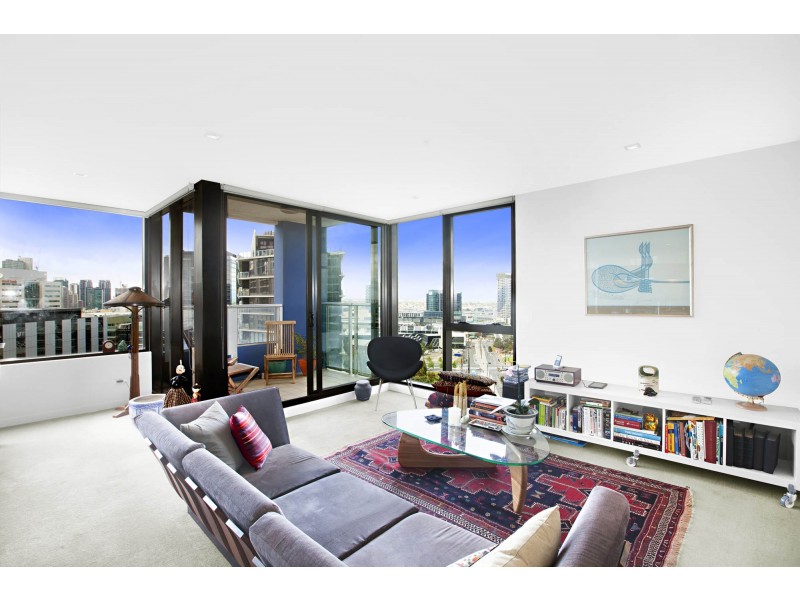 1907/100 Harbour Esplanade, Docklands VIC 3008