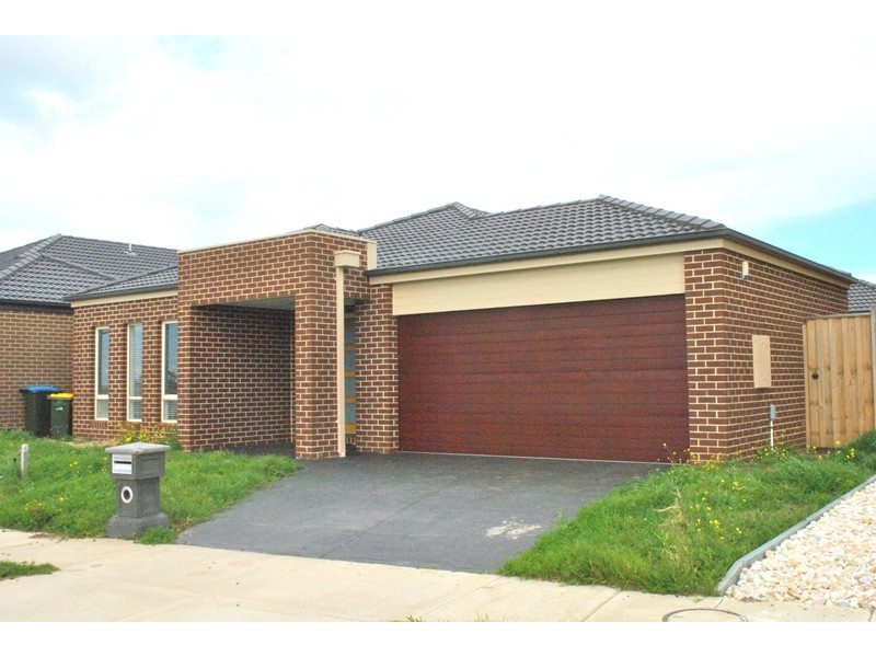 44 Canegrass Drive, Point Cook VIC 3030