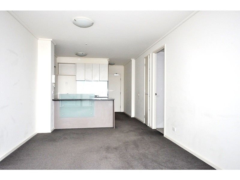REF 20960/100 Kavanagh Street, Southbank VIC 3006