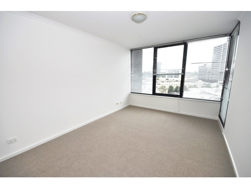 REF 20962/38 Kavanagh Street, Southbank VIC 3006