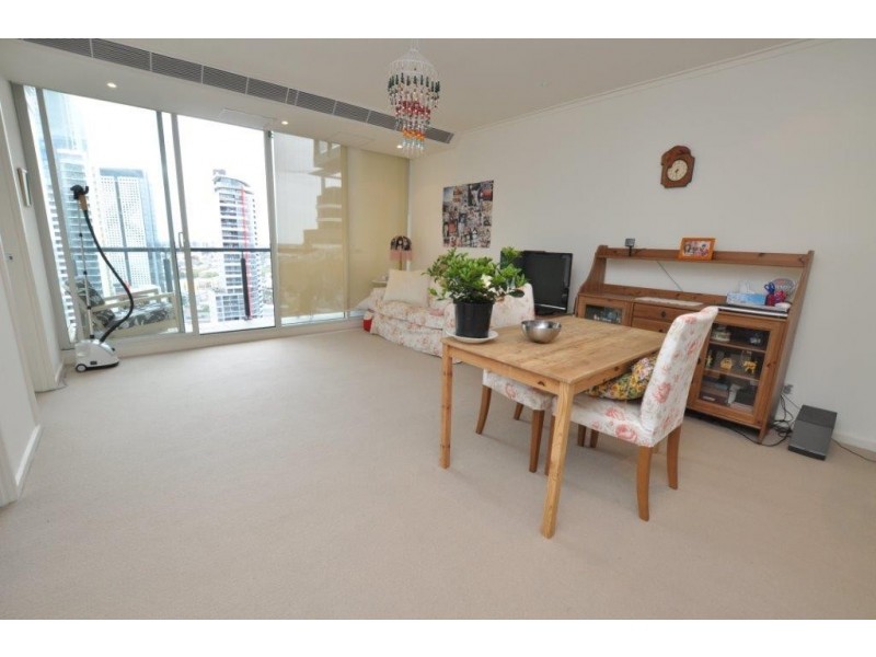 REF 20973/63 Whiteman Street, Southbank VIC 3006