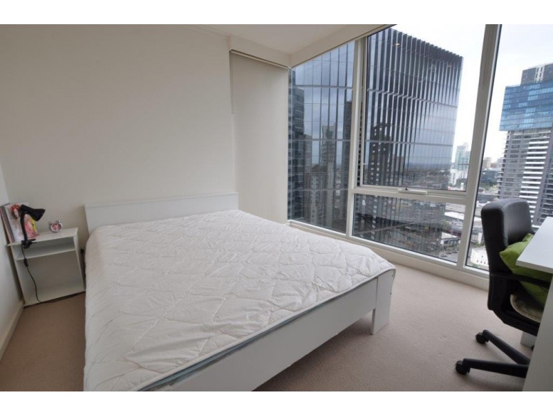REF 20973/63 Whiteman Street, Southbank VIC 3006