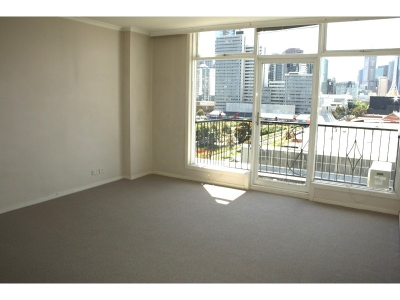 REF 20974/161 Sturt Street, Southbank VIC 3006