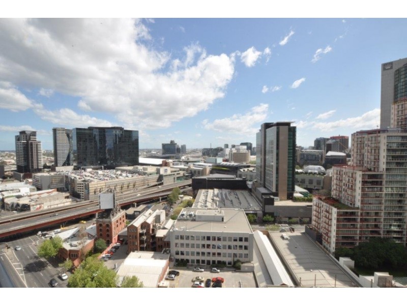 REF 20985/183 City Road, Southbank VIC 3006