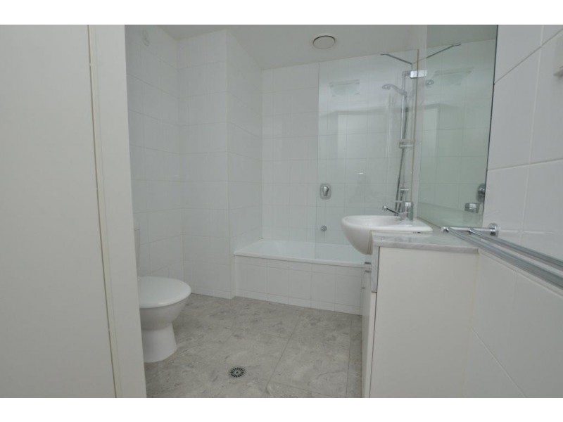 REF 20985/183 City Road, Southbank VIC 3006